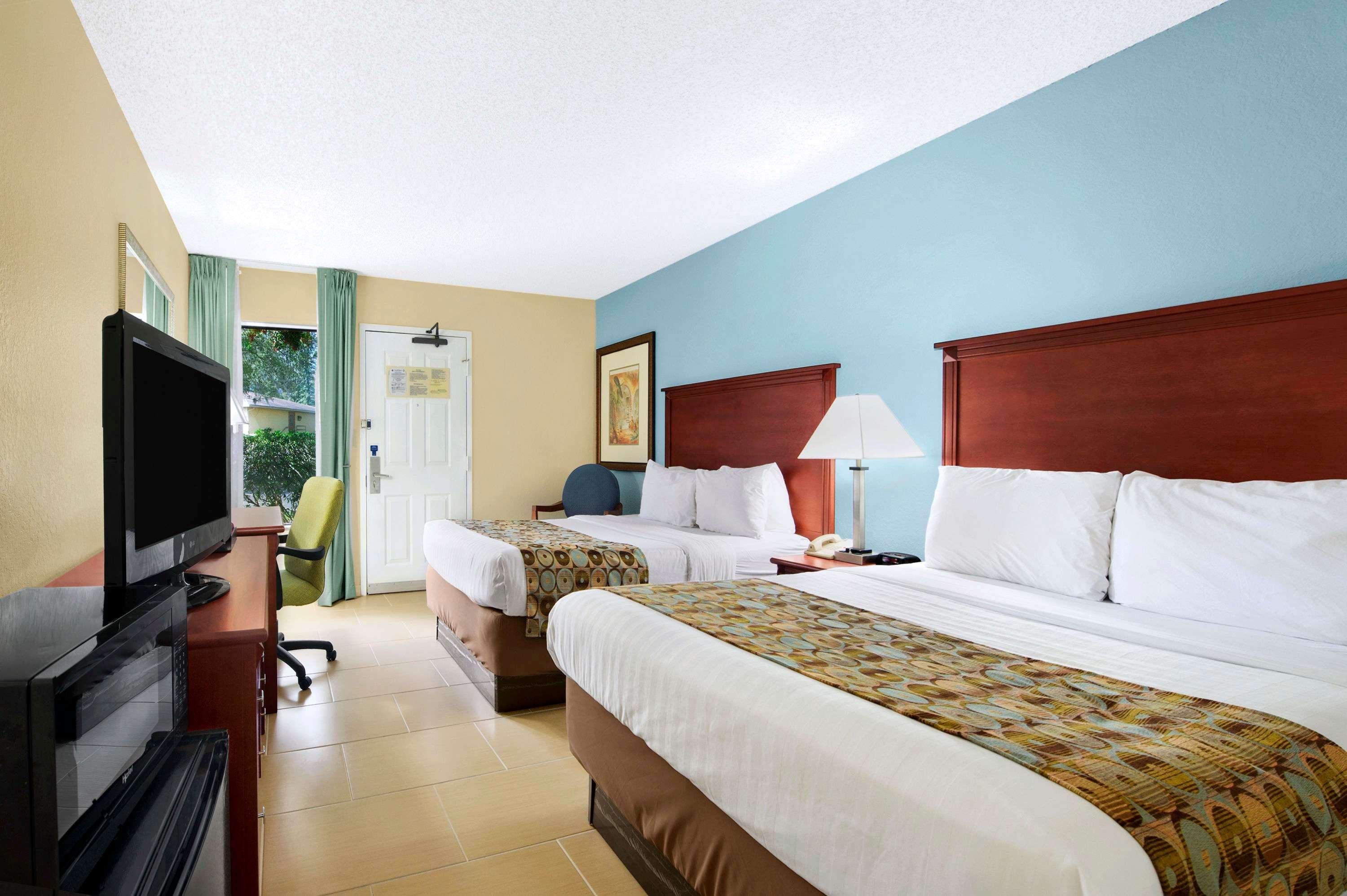 Baymont By Wyndham Gainesville I-75 Exterior foto